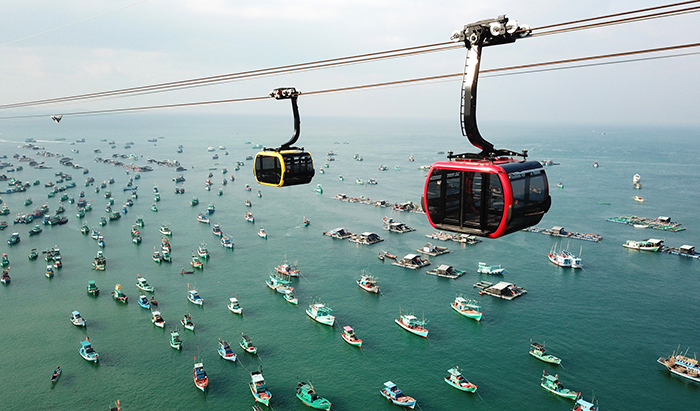&ldquo;Lạc lối&rdquo; ở Sun World