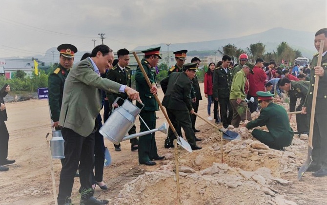 Quảng Ninh hưởng ứng 'Tết trồng cây đời đời nhớ ơn Bác Hồ' Xuân Kỷ Hợi