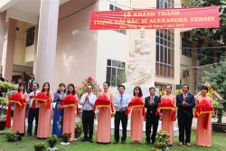 khanh hoa ky niem 64 nam ngay thay thuoc viet nam va khanh thanh tuong dai bac si yersin