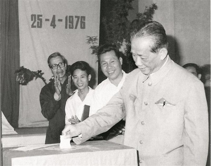 Thưa Quốc hội, l&ograve;ng h&acirc;n hoan xin c&oacute; mấy vần&hellip;