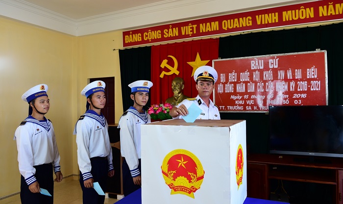 Thưa Quốc hội, l&ograve;ng h&acirc;n hoan xin c&oacute; mấy vần&hellip;
