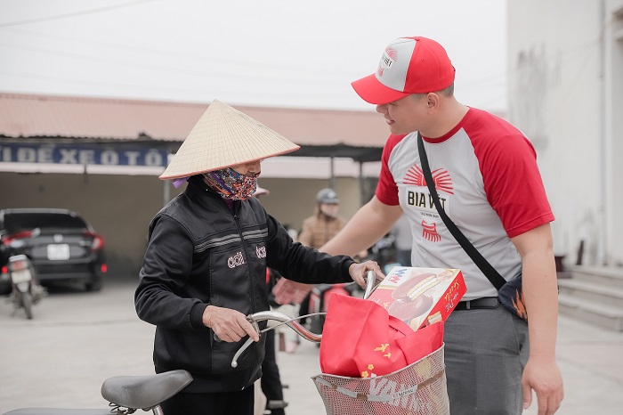 Bia Việt mang &ldquo;Vạn lời ch&uacute;c như &yacute;&rdquo; đến mọi miền Tổ quốc