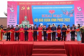 vinh phuc khai mac hoi bao xuan nam 2022