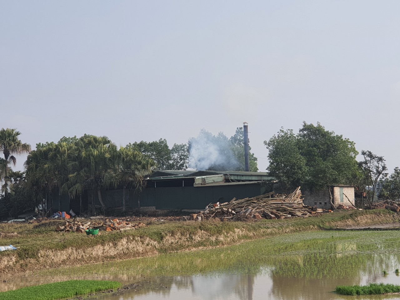 Thanh Hóa: Xưởng than hoạt động không phép gây ô nhiễm môi trường