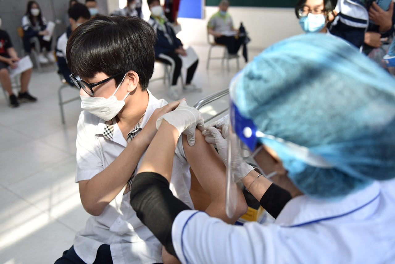 Công điện của Thủ tướng: Chuẩn bị sẵn sàng tiêm vaccine cho trẻ từ 5-11 tuổi