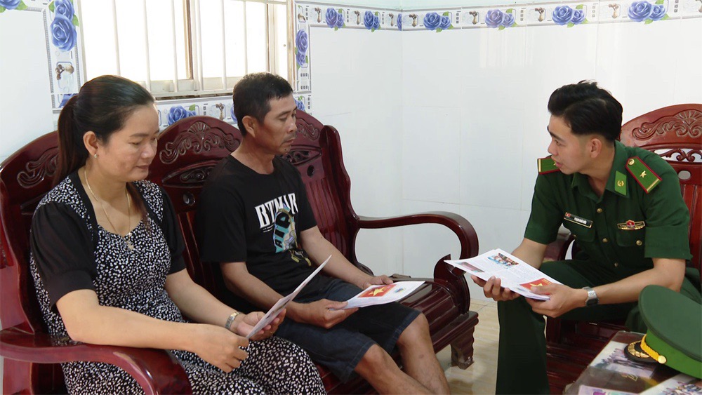 S&oacute;c Trăng ph&aacute;t huy vai tr&ograve; Đảng vi&ecirc;n trẻ ở khu vực bi&ecirc;n giới biển