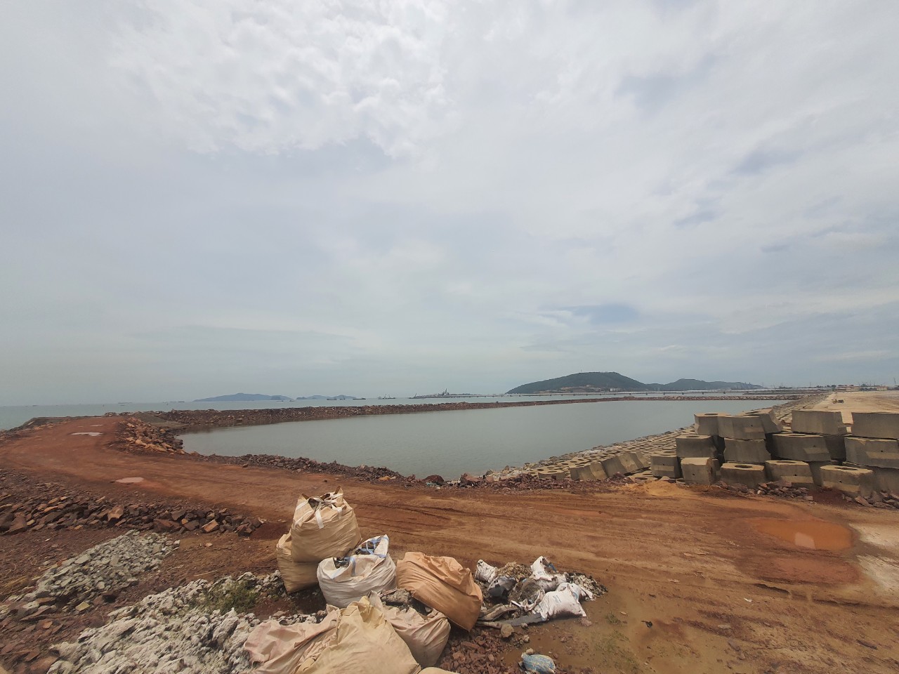 Thanh Hóa: Công ty Công Thanh bị phạt 210 triệu đồng vì lấn chiếm 6,2 ha bờ biển