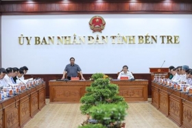 thu tuong pham minh chinh lam viec voi ban thuong vu tinh uy ben tre