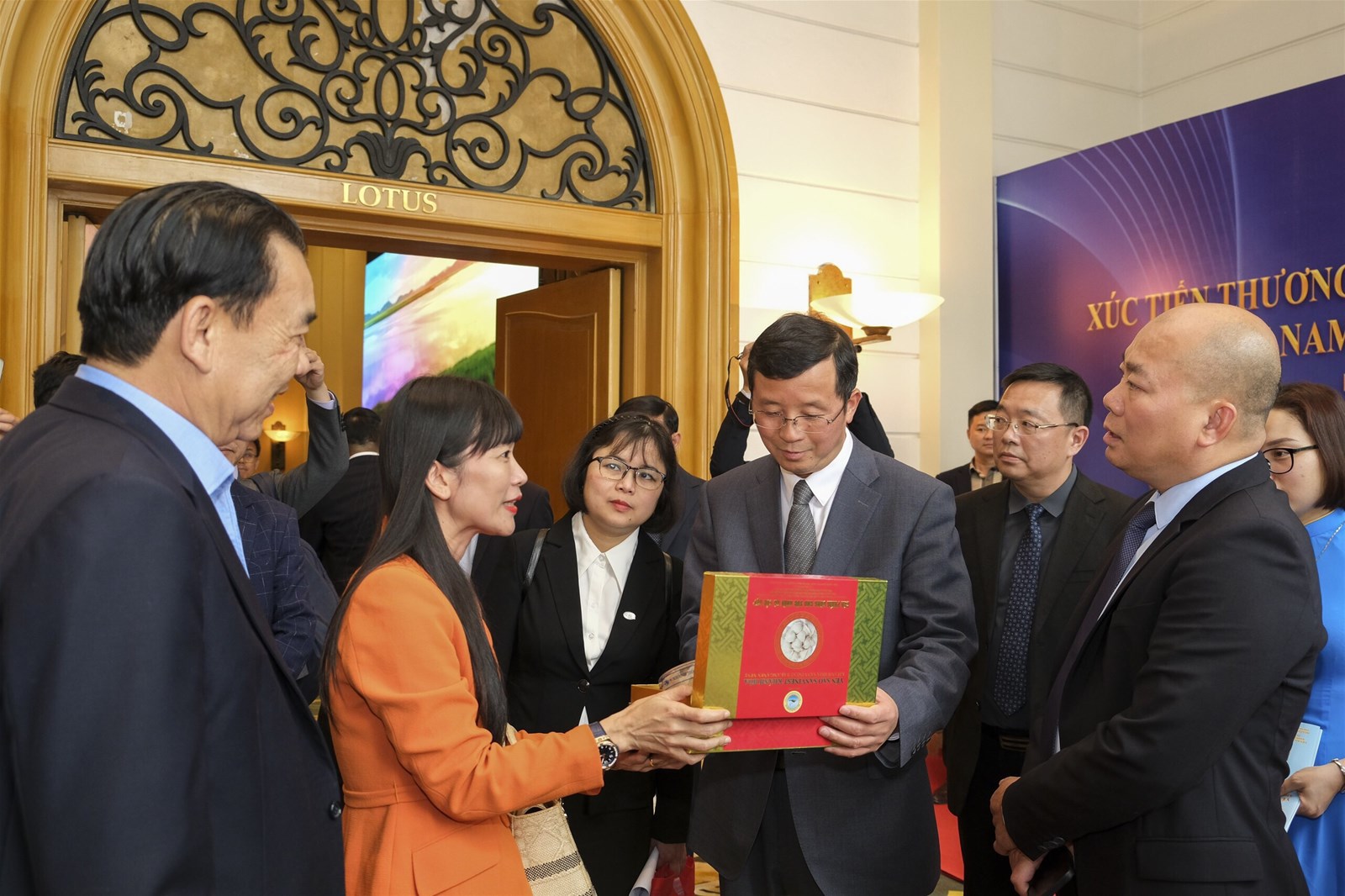 Công ty Yến sào Khánh Hòa tham dự Hội nghị Xúc tiến Thương mại, Đầu tư và Hợp tác kinh tế Việt Nam- Trung Quốc (Vân Nam)
