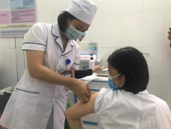 sang 183 khong ghi nhan ca nhiem covid 19 them hon 3000 nguoi tiem vac xin