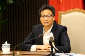 thuc hien visa vaccine voi tinh than bao dam an toan tren het