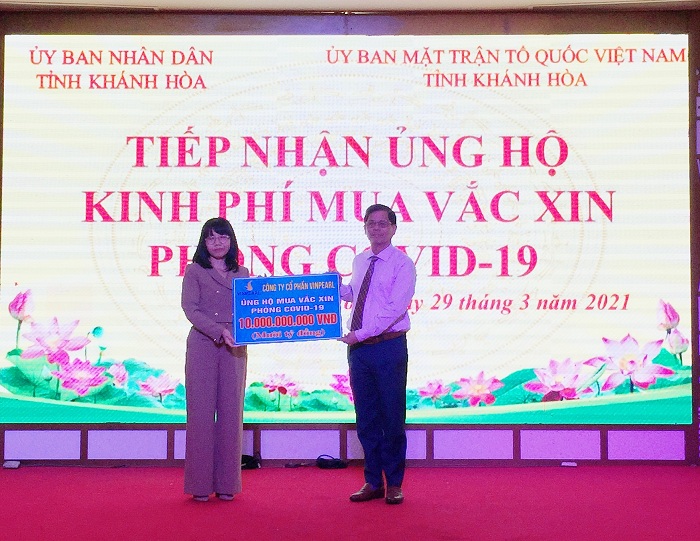 Khánh Hòa: Chi 100 tỉ đồng tiêm vắc xin phòng Covid-19 miễn phí cho người dân