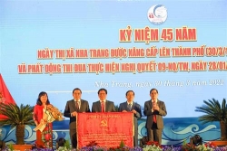 xay dung nha trang tro thanh do thi hat nhan cua tinh khanh hoa