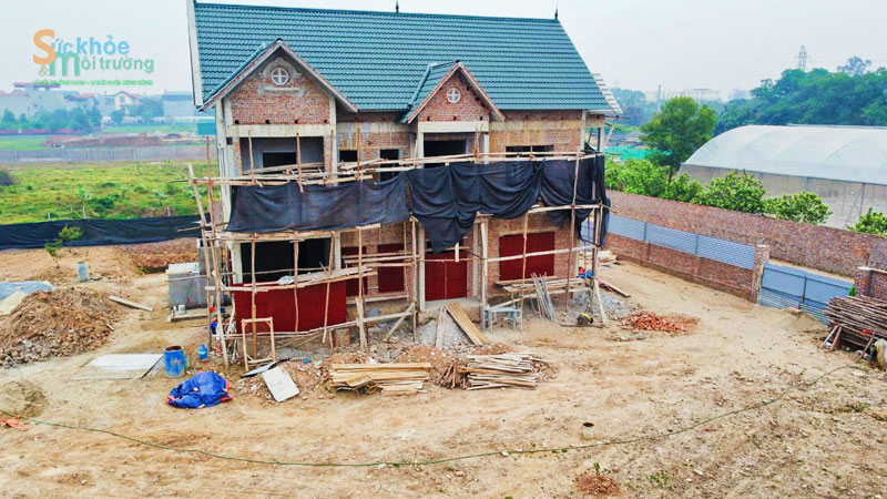 Hưng Y&ecirc;n: Hợp t&aacute;c x&atilde; Si&ecirc;u Việt li&ecirc;n tiếp vi phạm x&acirc;y dựng tr&ecirc;n đất n&ocirc;ng nghiệp t&aacute;c động xấu tới đất đai - m&ocirc;i trường