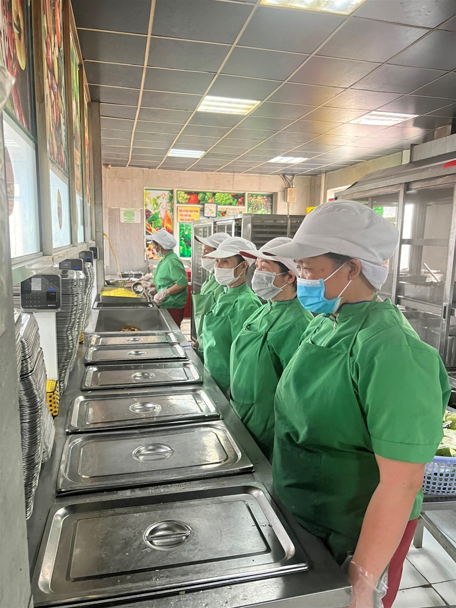 Công ty TNHH Dịch Vụ Thương Mại HC Toàn Cầu: Doanh nghiệp đi đầu trong cung cấp thực phẩm suất ăn