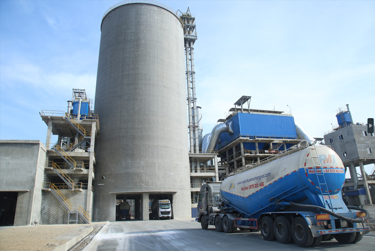 Sản lượng S95 H&ograve;a Ph&aacute;t đạt hơn 1,4 triệu tấn, tăng 40% so với c&ugrave;ng kỳ