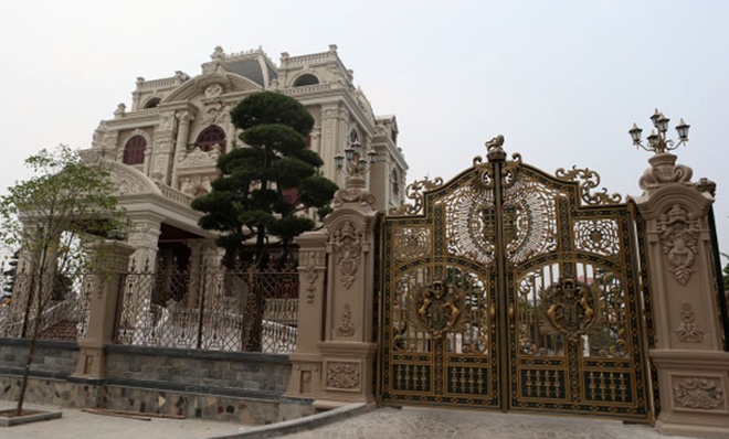 Hà Nam cũng có đại gia: Xây lâu đài nguy nga