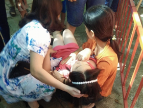 2 em nho roi tu do cao 5m vi dut day cap tro choi