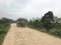 thanh hoa tram ngan xe qua tai de lam canh de song chu song ma bi bam nat