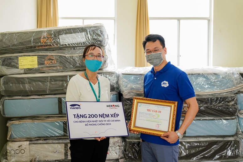 Vua nệm chung tay chống dịch Covid-19