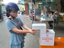 khanh hoa thiet ke va san xuat may sat khuan tay tu dong