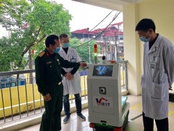 ung dung robot de giam ap luc cach ly trong phong chong dich covid 19