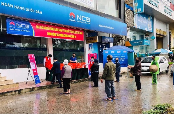 Chung tay chia sẻ khó khăn để cùng nhau vượt qua Dịch bệnh Covid - 19