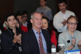 khoi dong cuoc thi tranh bien danh cho hoc sinh thpt ca nuoc