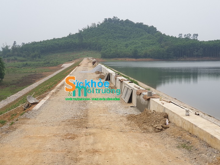 Đập Đ&aacute; B&agrave;n (Thanh H&oacute;a) gần 9 tỷ đồng chưa nghiệm thu đ&atilde; xuống cấp