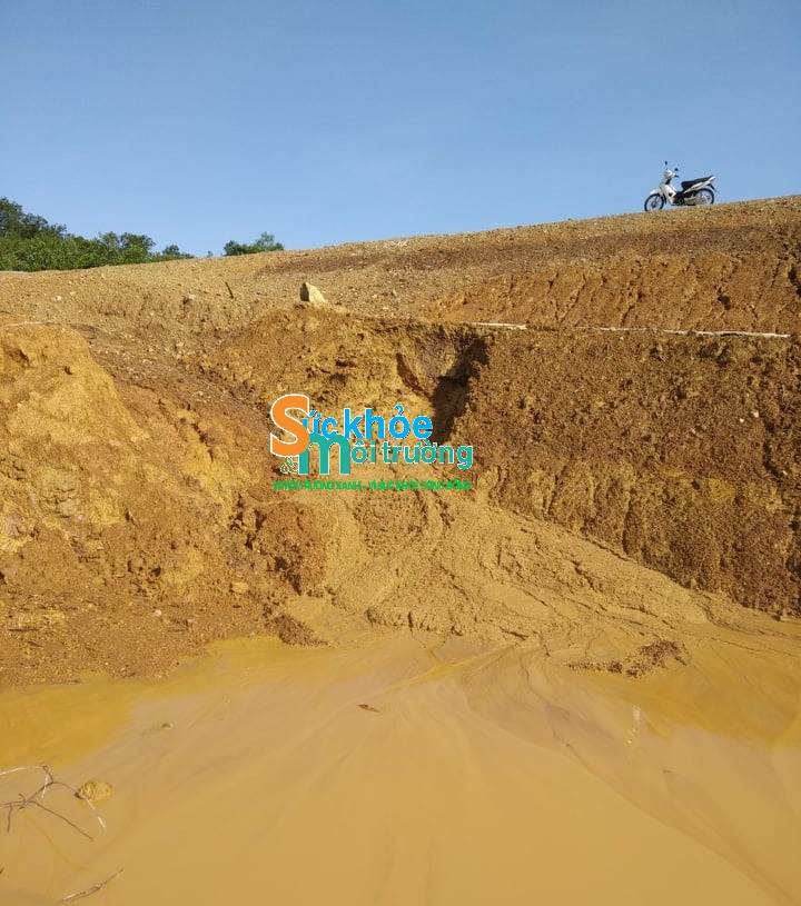 Đập Đ&aacute; B&agrave;n (Thanh H&oacute;a) gần 9 tỷ đồng chưa nghiệm thu đ&atilde; xuống cấp