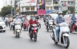 tay bac bo bac va trung trung bo ngay nang chieu toi va dem co mua dong