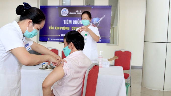 Sáng 25/4: Không có thêm ca mắc Covid-19; gần 199.000 người Việt Nam đã tiêm vắc-xin