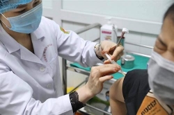 100 tinh nguyen vien sinh mien dich sau khi tiem vac xin phong covid 19 nano covax cua viet nam