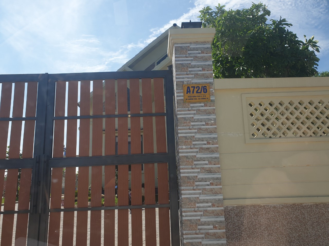 M&ocirc;i trường th&agrave;nh phố bị đe dọa bởi t&igrave;nh trạng bao chiếm đất c&ocirc;ng, xẻ thịt đất n&ocirc;ng nghiệp