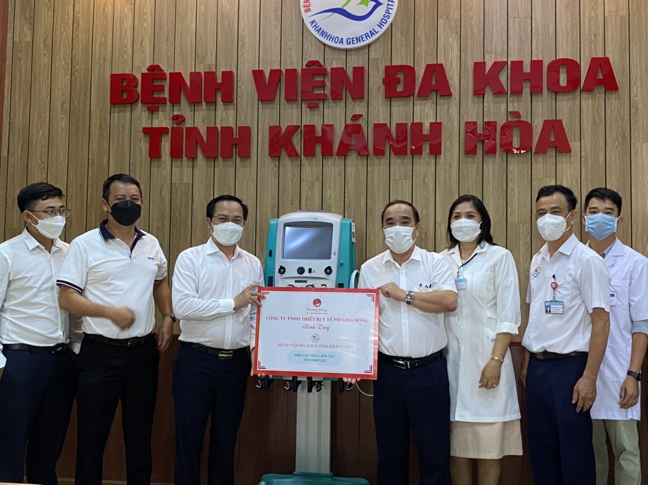 BVĐK tỉnh Khánh Hoà: Tiếp nhận máy lọc máu liên tục Prismaflex
