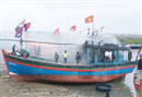 nghe an giai cuu 18 ngu dan gap nan tren bien