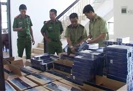 quang ninh bat giu gan 3000 bao la khong ro nguon goc