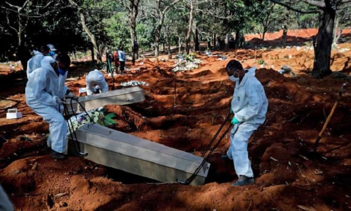 Brazil đã vượt Anh để trở thành ổ dịch lớn thứ ba thế giới.