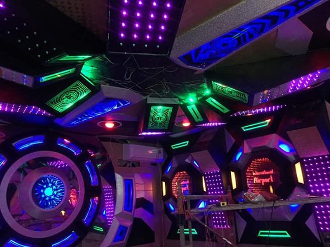 Khánh Hòa tạm dừng hoạt động các quán bar, vũ trường, karaoke, mát - xa, spa từ 18 giờ 00, ngày 02/5/2021