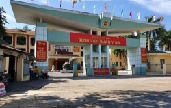 1 bac si cua benh vien 105 duong tinh voi sar cov 2