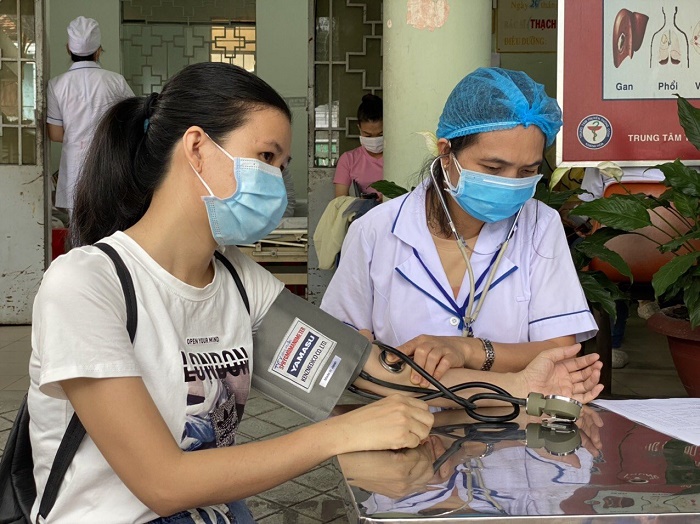 C&oacute; 1.330 người được ti&ecirc;m bổ sung vắc xin ph&ograve;ng Covid-19 tại Kh&aacute;nh H&ograve;a