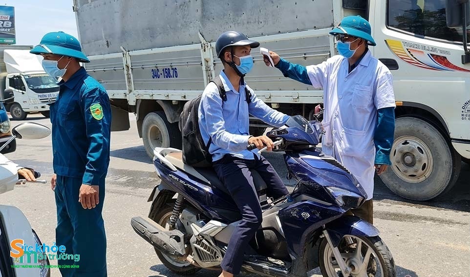 Những lá chắn vững vàng chống dịch