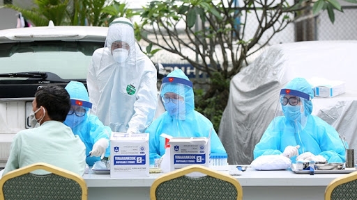 Sáng 12/5, Việt Nam có thêm 33 ca mắc Covid-19 trong cộng đồng