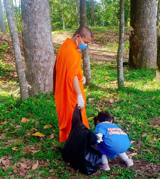 Thanh niên Phật tử Trà Vinh tổ chức “Ngày thứ Bảy tình nguyện” an toàn và ý nghĩa