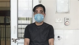 khoi to doi tuong nhap canh trai phep lam lay lan dich covid 19