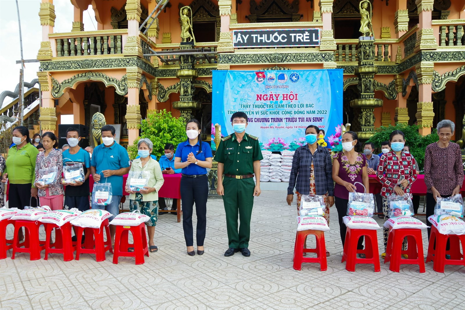 Ngày hội Thầy thuốc trẻ: Làm theo lời Bác, tình nguyện vì sức khoẻ cộng đồng năm 2022