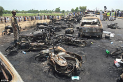 pakistan 290 nguoi thuong vong vi bat chap nguy hiem lao ra hoi dau tu chiec xe cho dau bi nan