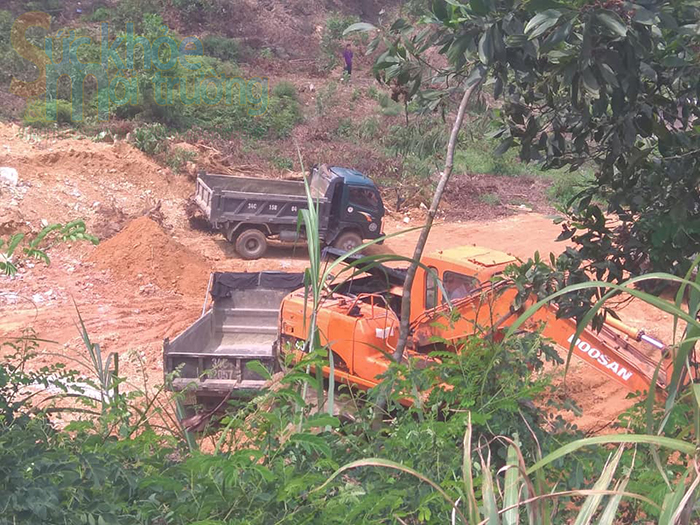 Tp. Chí Linh (Hải Dương): Khai thác đất “lén lút” giữa ban ngày