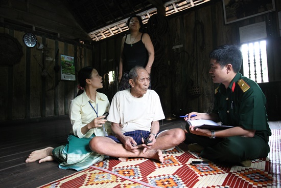 Nguyễn Văn Minh: Một ng&ograve;i b&uacute;t chiến đấu trẻ tr&ecirc;n mặt trận tư tưởng