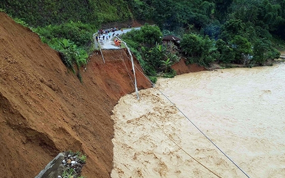 Mưa lũ, s&eacute;t đ&aacute;nh g&acirc;y thiệt hại tại Điện Bi&ecirc;n